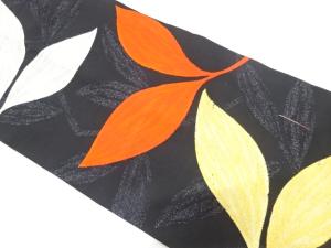 アンティーク　草葉模様織り出し名古屋帯（着用可）